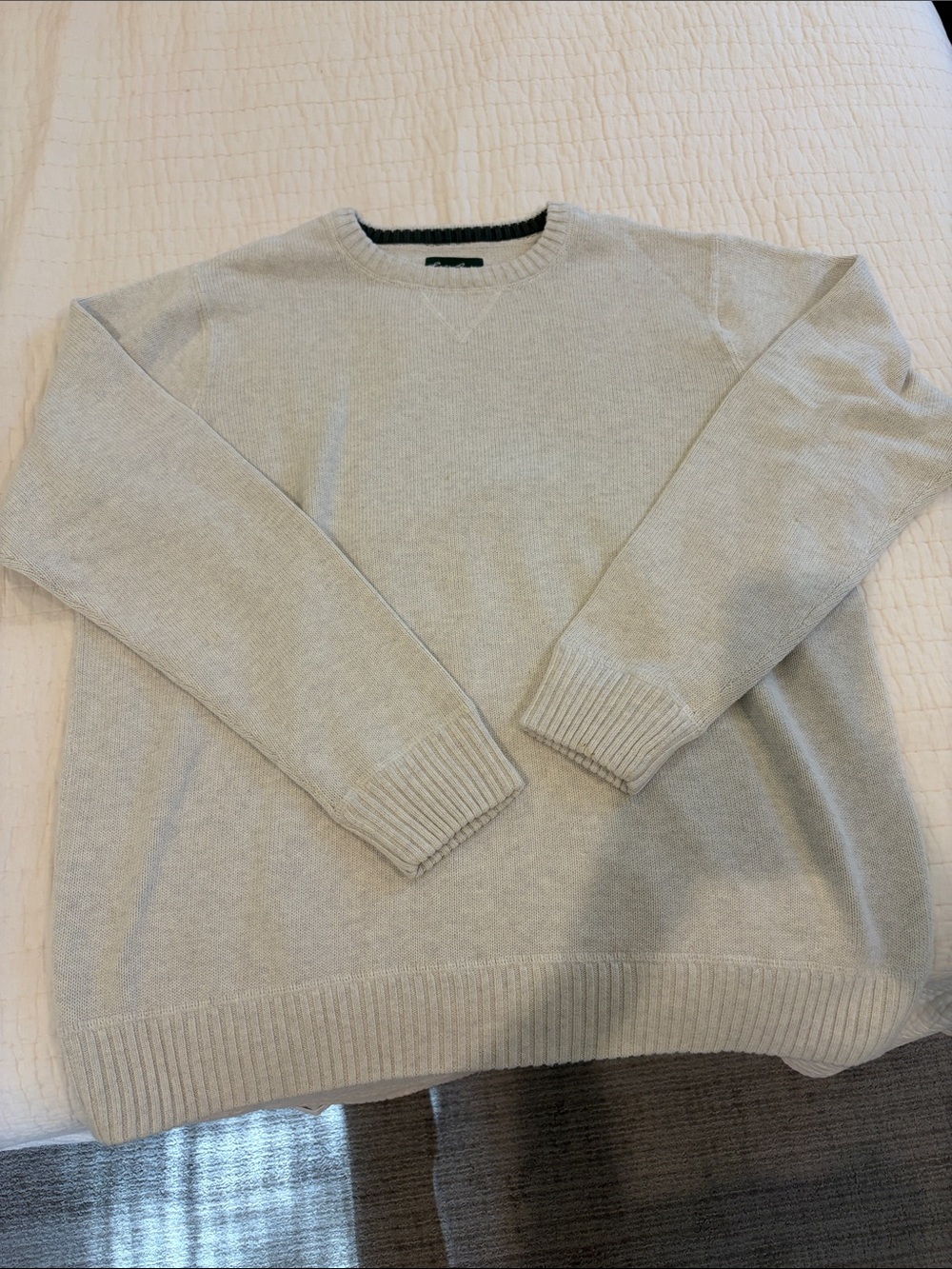 Eddie Bauer Men's Crewneck Sweater in Oatmeal. Like New. Size XL